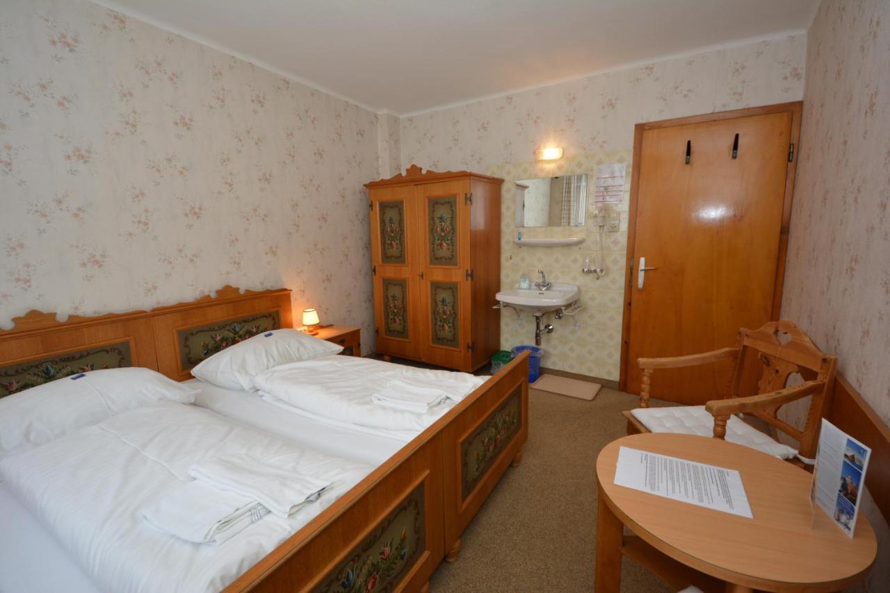 Haus Kleineisen By Chatel Reizen Zell am See Room photo